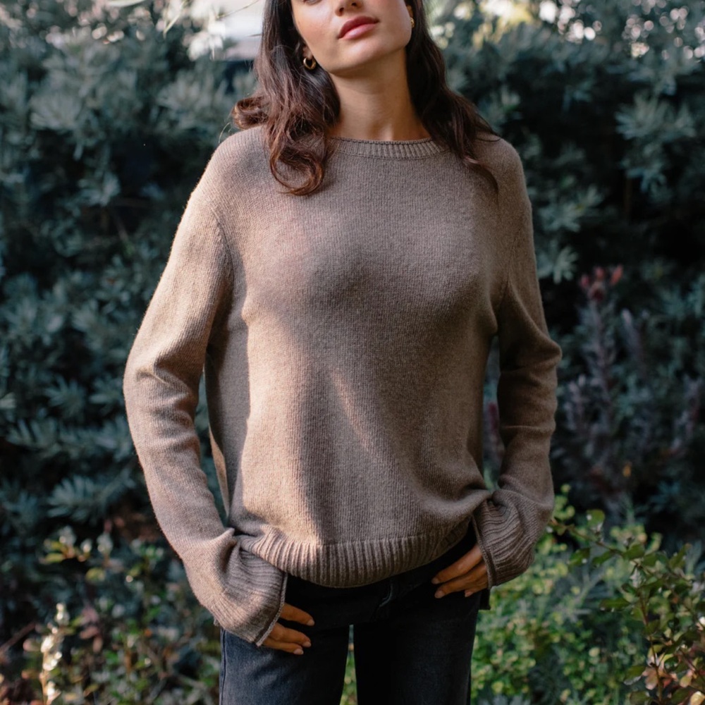 Jenni Kayne Everyday Sweater - Picture 3 of 4